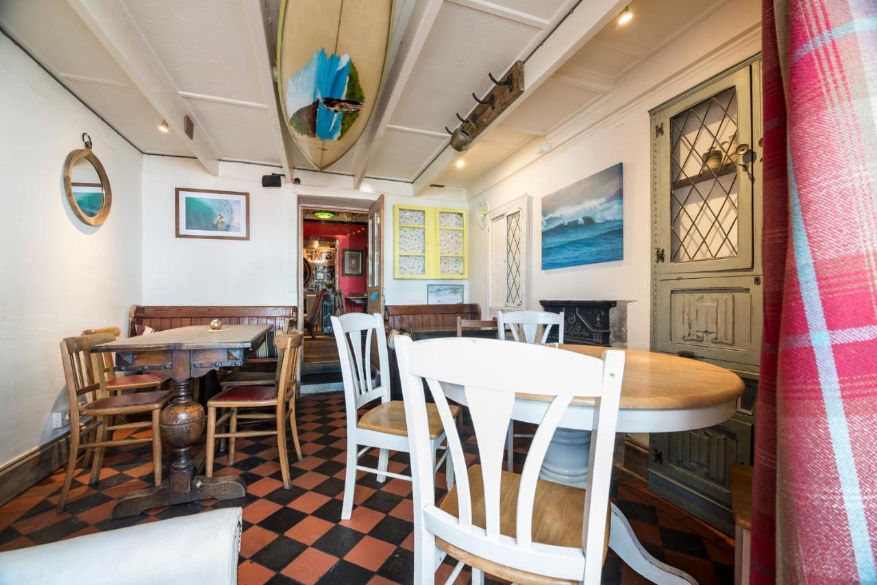 Manorbier Castle Inn Sunset Room エクステリア 写真
