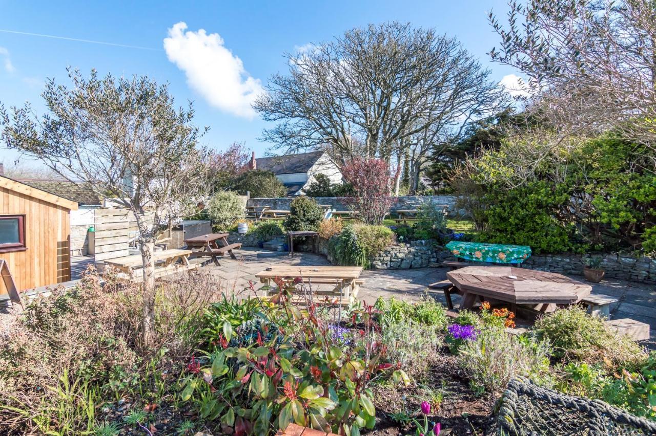 Manorbier Castle Inn Sunset Room エクステリア 写真